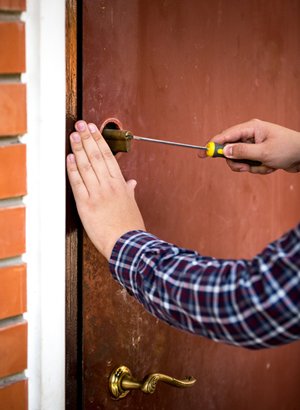 Super Locksmith Services Tucson, AZ 520-226-3835 Super Locksmith Services Tucson, AZ 520-226-3835